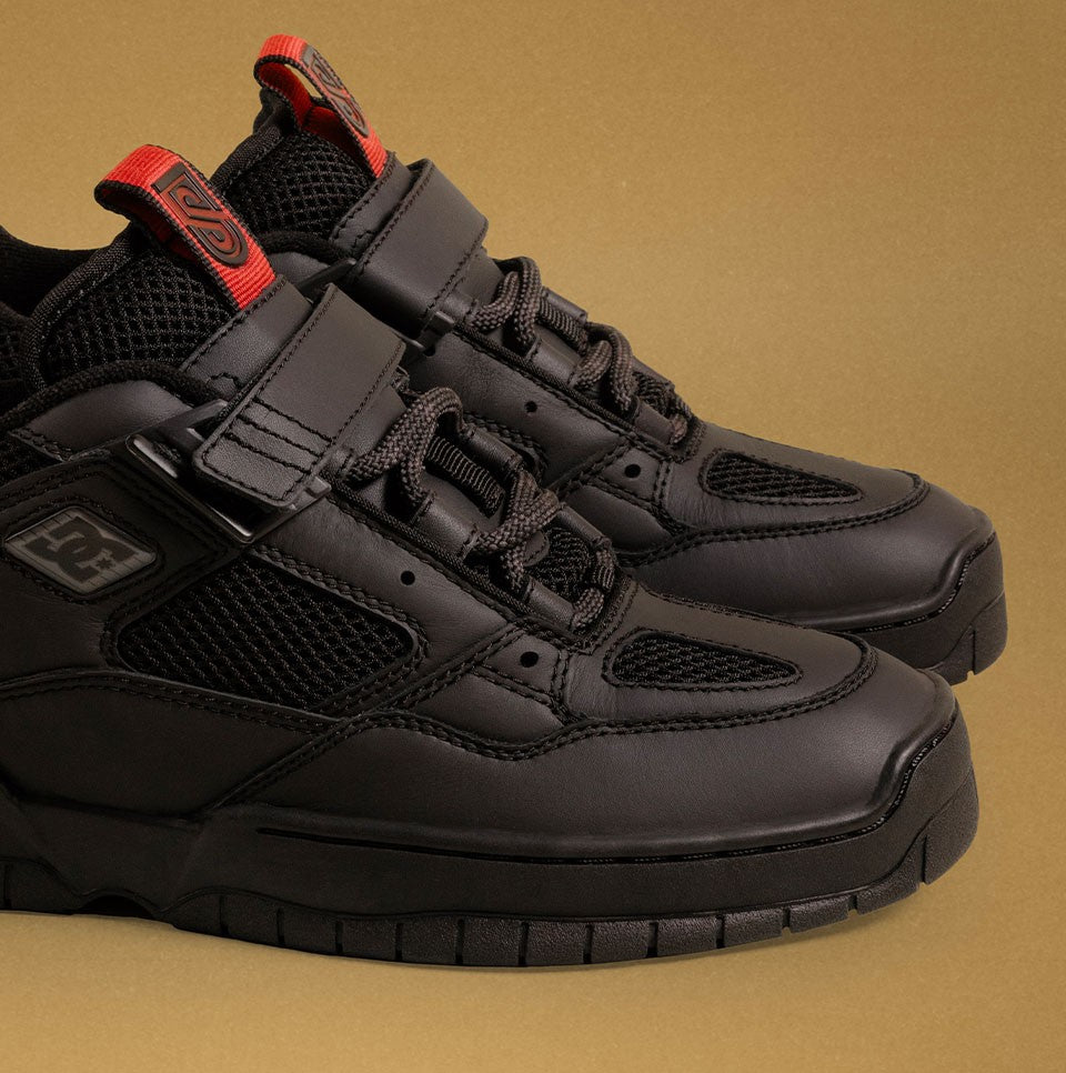 Shanahan Pro black shoes witha brown back drop