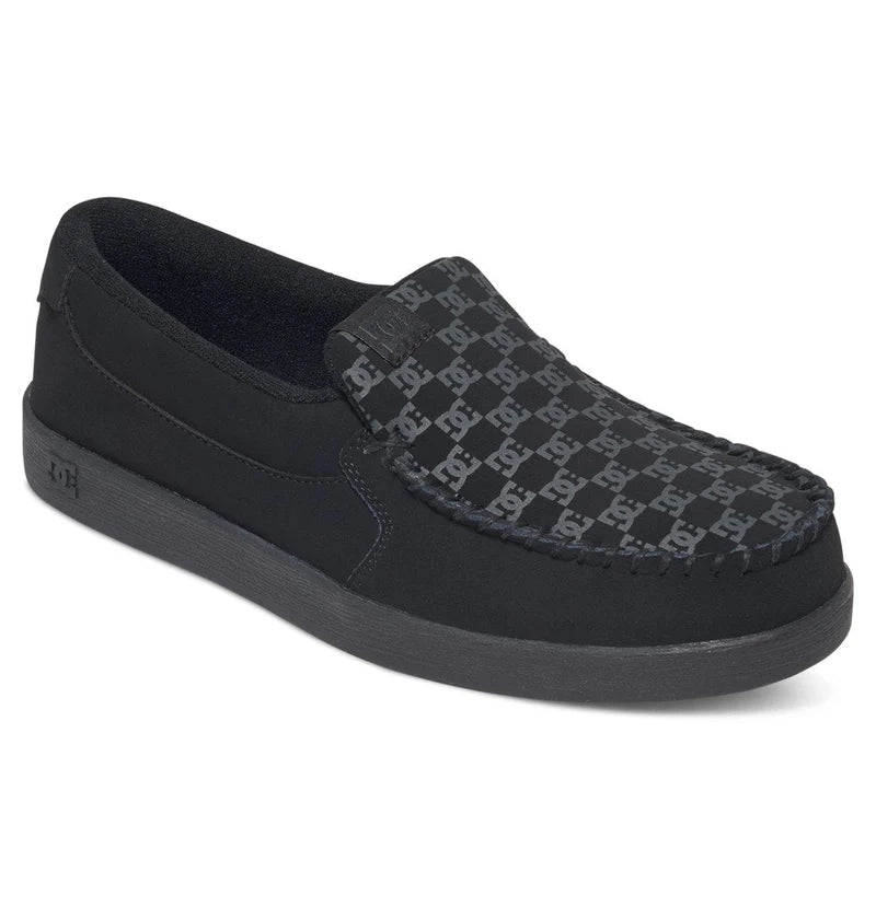 Photo of slip on black skate shoe